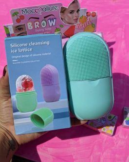 Ice Roller for Face and Eye Reusable Ice Face Roller Ice Cube Mold Puffiness Relief Tighten Skin Silicone Ice Cube Massager for Brightening Skin